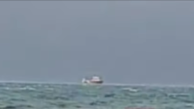 Photo of Kaos në tragetin Vlorë-Brindisi/ Mbi 800 pasagjerë prej 6-orësh mes dallgëve: Nuk e dimë kur do nisemi