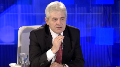 Photo of Ahmeti për Goce Dellçevin:”Plisi i bardhë arnaut me shall të zi, i mbështjellë përreth, e mbulonte jo aq shumë kokën”