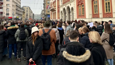 Photo of Serbi: Protesta kundër autoritarizmit të Vuçiç