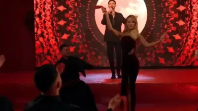 Photo of Kristi i dedikon Selinës një këngë surprizë në BBVA – Një moment emocionues për të gjithë
