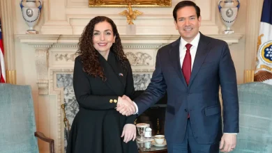 Photo of Vjosa Osmani takim me Sekretarin e Shtetit, Rubio: Falënderova presidenten për angazhimin në Bordin e Paqes