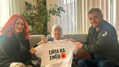 Photo of LIRIA KA EMËR në shtëpinë e presidnetit Thaçi, vizitojnë nënën e tij