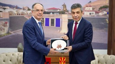 Photo of Mexhiti: Çairi hapi dyert me nderim për Presidentin Bajram Begaj