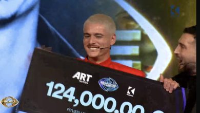 Photo of LONDRIMI e merr çekun e çmimit të madh të Big Brother VIP Kosova 4!