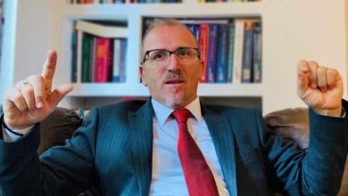 Photo of ARSIMI I LARTË NËN PRESION: REFORMË SELEKTIVE APO BARAZI E CENUAR?