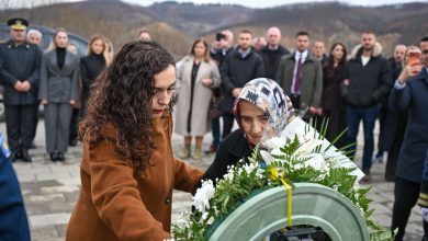 Photo of Osmani kujton Elfete e Mentor Humollin: Guximi i tyre na frymëzon përjetësisht