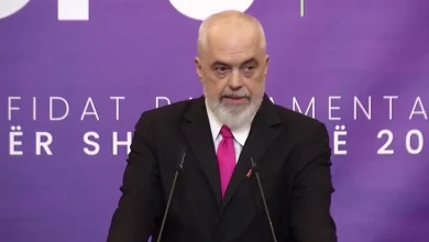 Photo of Mbledhja e grupit parlamentar të PS, Rama: Jemi në një udhëkryq të ri, duhet ta kalojmë këtë test dhe të vazhdojmë rrugën drejt BE