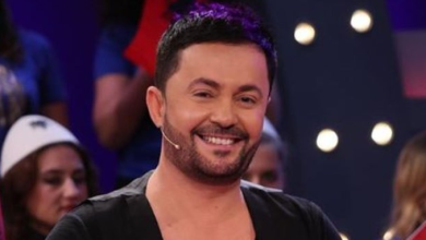 Photo of Sinan Hoxha surprizon babain para nisjes për në Umre
