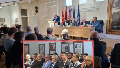 Photo of Ahmeti në përurimin e librit të Ibish Neziri: “Drejtësia pa Llogaridhënie – Raporti Marty, Dhomat e Specializuara dhe Deformimi i Drejtësisë”