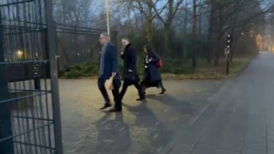 Photo of Avokati i Thaçit arrin në Speciale