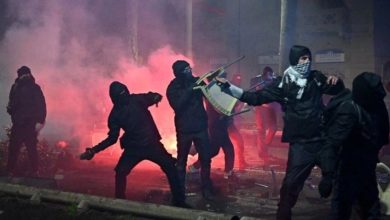 Photo of Incidentet në Torino, arrestohet 22-vjeçari që goditi me çekiç policin gjatë protestës