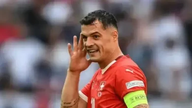 Photo of Granit Xhaka fotografohet pran këtyre bukurosheve