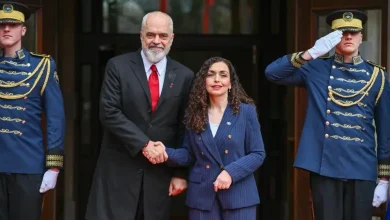 Photo of Kosovë/ Rama zbulon “sekretin shtetëror”: Osmani u kërcënua për dy vjet pasi refuzoi bastisjen e zyrës së Presidencës nga Gjykata Speciale