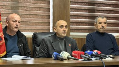 Photo of Veteranët e UÇK-së jashtë Këshillit Shtetëror, krijojnë një paralel, Syla: U obliguam…
