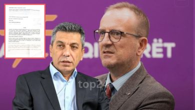 Photo of Arben Taravari, dorëzon padinë për shpifje kundër Izet Mexhitit