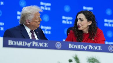 Photo of “Më telefononi kur keni telashe”, çfarë porosie pati Trumpi për Osmanin? (VIDEO)