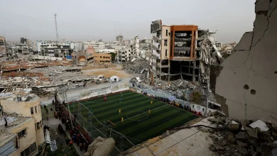 Photo of Futbolli është rikthyer në Gaza në një stadium që i kujton të gjithëve plagët e luftës