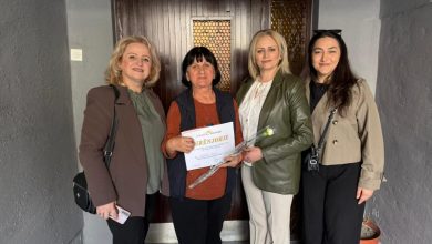 Photo of Dekorata për kontribut profesional jetësor, ASH-Taravari ndanë mirënjohje për 100 gra