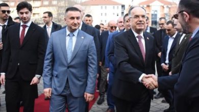 Photo of Mevlan Ademi: “Kur bijtë e shqipes hasin në vështirësi, Nëna Shqipëri përgjigjet”
