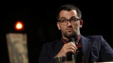 Photo of Gashi dhe dy organizatat përgjegjëse për ekspozitën skandaloze, kërkojnë falje