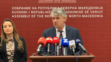 Photo of U bë pjesë e VLEN-it, Sela i kërkon Demirit të kthejë mandatin e deputetit