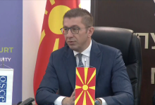 Photo of Mickoski njoftoi rikonstruimin e Qeverisë: Cilët ministra janë më afër derës së daljes?