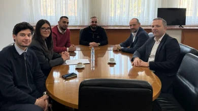 Photo of Studentët shqiptarë u takuan me deputetët e LSDM-së, javën tjetër pritet çështja e jurisprudencës të dorëzohet në Kuvendi