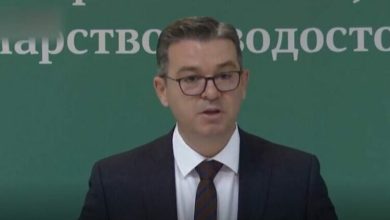 Photo of Tripunovski: Nuk ka të paprekshëm, kush shkel ligjin do të përgjigjet