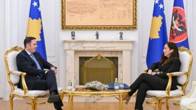 Photo of LDK bën pakt me ish-presidenten, Abdixhiku: U dakordësuam për bashkëpunim me Vjosa Osmanin në zgjedhjet e 7 qershorit