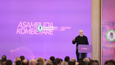 Photo of LIVE/ PS forcon Tiranën në prag të zgjedhjeve lokale, rikthen në kryeqytet Spiropalin, Gjiknurin e Shalsin. Rama: S’ka mërgatë qyqesh në Berlin e Bruksel që na ndal