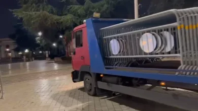 Photo of Protesta e opozitës/ Parlamenti blindohet me gardh metalik, shtohen masat e sigurisë pak orë para revoltës së demokratëve