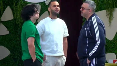 Photo of “Vëllai të takoi me xham në mes”/ Stenaldo përplaset me Rogertin, banori: Nuk e bëjmë gjakun ujë, të paktën s’jam si Mali