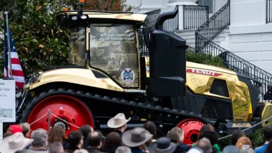 Photo of Trump prezanton “OnlyFarms”, platformë dixhitale për fermerët mes një spektakli me traktor të artë në Shtëpinë e Bardhë