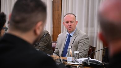 Photo of Gashi uron Radevin, pret mbylljen e çështjeve të hapura mes dy vendeve