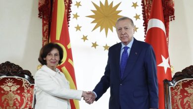 Photo of Erdogan priti presidenten Siljanovska-Davkova në Stamboll, prezent edhe kreu i inteligjencës turke