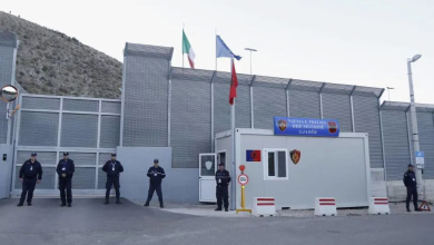Photo of Delegacion i “Fratelli d’Italia” inspekton qendrën e emigrantëve në Gjadër: Projekt që funksionon dhe që përfaqëson një model për të gjithë Europën