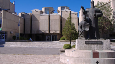 Photo of Regjistrime të paligjshme në studime postdiplomike në Fakultetin e Filozofisë! Inspektorati kërkon anulim, Ministria pret raportin