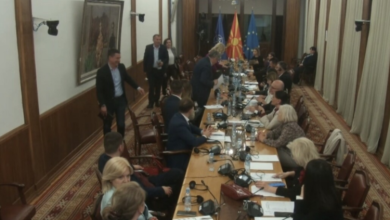 Photo of Deputetët e Frontit Europian braktisin debatin në komision për shfuqizimin e Qeverisë teknike!