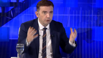Photo of Osmani: DITË E ZEZË PËR SHQIPTARËT- Sot, Tito u kthye në Tetovë…