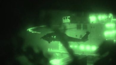 Photo of Momenti kur Marina Amerikane sulmon anijen me flamur iranian (VIDEO)
