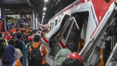 Photo of Tragjedi në Indonezi, 2 trena përplasen me njëri tjetrin, 14 viktima dhe 81 të plagosur