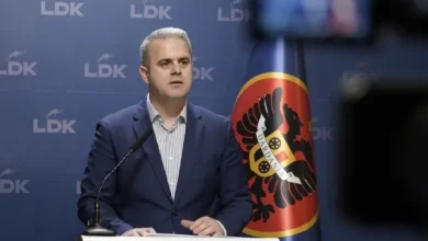 Photo of Dallaveret me njehsorët elektrike, Azemi: Po fshihen provat, kërkohet hetim i pavarur në laboratorë