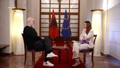 Photo of Intervista e plotë/ Rrëfimi ekskluziv i Ramës, nga besimet fetare te dashuria për gjuhën shqipe: Jam i krishterë, por shoh fetë e të tjerëve dhe kuptoj që reflektohet i njëjti Zot