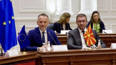 Photo of Mickoski: Arben Fetai largohet nga Qeveria, do të kthehet në Bruksel