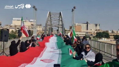 Photo of Iranianët protestojnë pas kërcënimeve të Trumpit, urat dhe centralet energjetike mbushen me njerëz