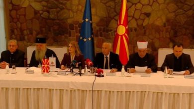 Photo of Bashkësitë fetare në Maqedoni bëjnë thirrje për qetësi, dënojnë incidentin në sinagogën hebraike gjatë fundjavës