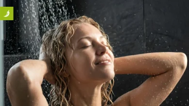 Photo of Me fytyrë apo me shpinë ndaj dushit? – dermatologët tregojnë zgjidhjen