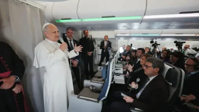 Photo of Papa pas debatit publik me Trump, i bën thirrje SHBA-së dhe Iranit: Rikthehuni në tryezën e paqes