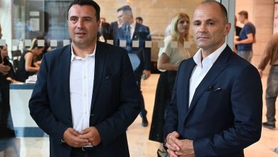 Photo of 35-vjet LSDM: Tortën e preu Venko Filipçe, vëmendjen e mori Zoran Zaev