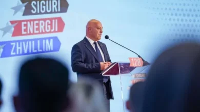 Photo of AAK e hap fushatën sot në Gjakovë me fillim nga ora 19:45, tubimi mbahet te Platoja e Parkut të Qytetit